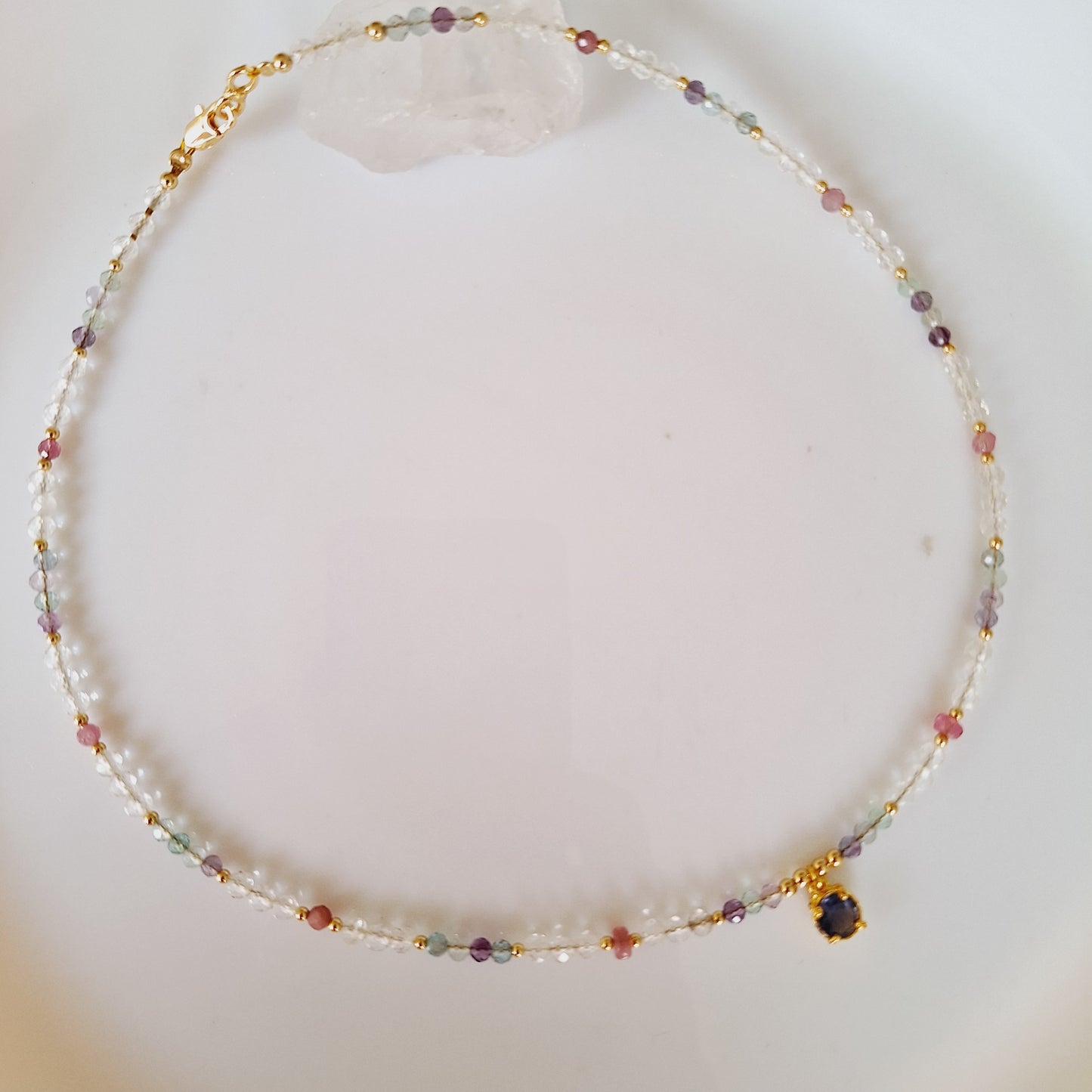 CHOKER DE CRISTALES Y HIOLITA