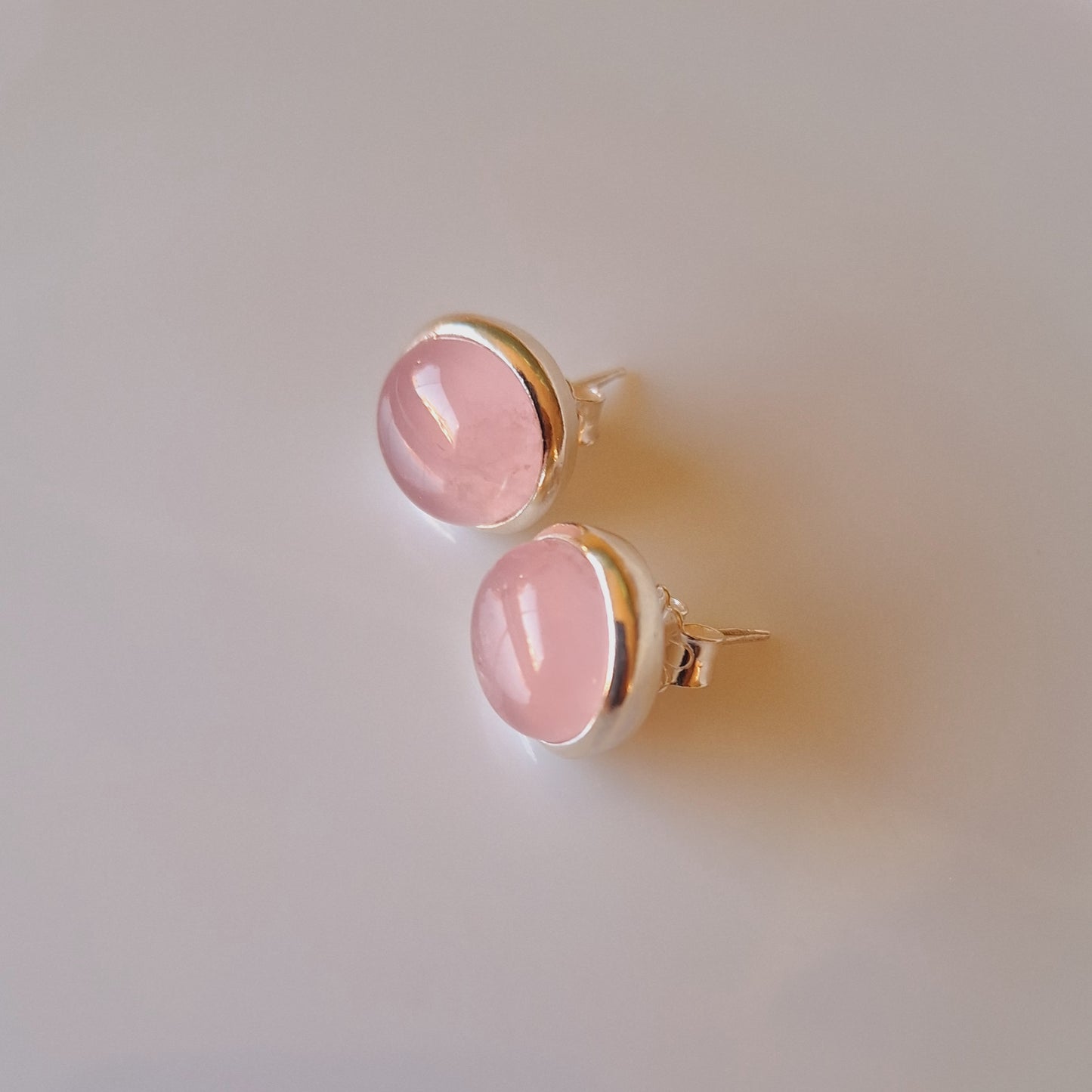 PENDIENTES MEDIANOS DE CUARZO ROSA