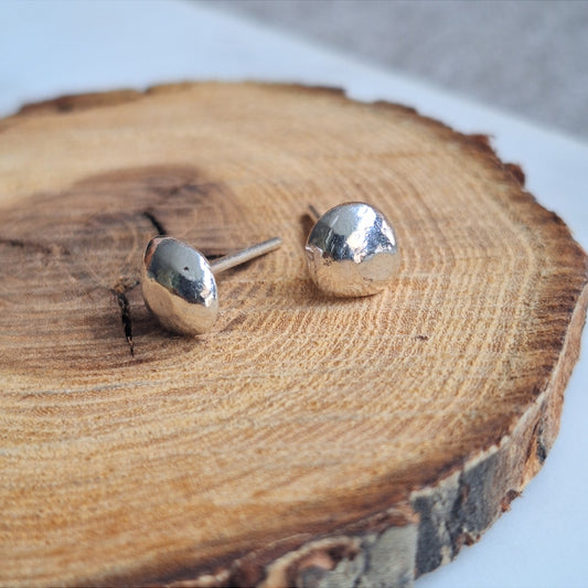 PENDIENTES MEDIA ESFERA DE PLATA