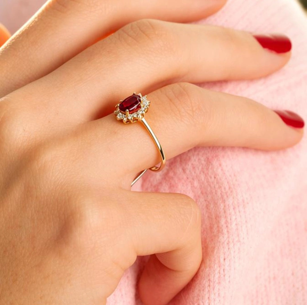 ANILLO JULIET RUBI Y BRILLANTES