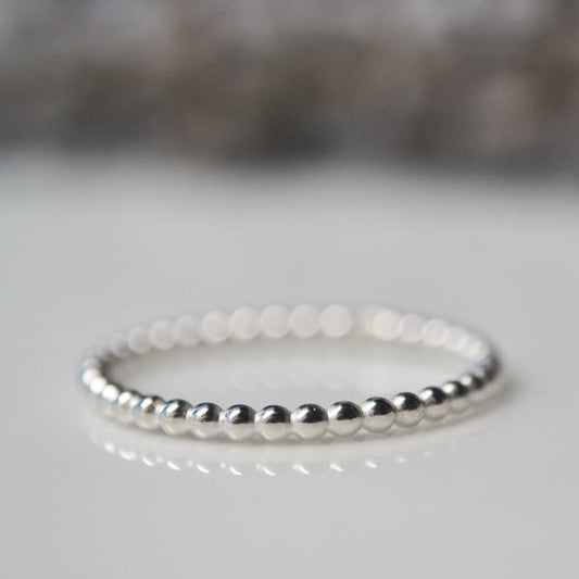 ANILLO DE CUENTAS APILABLE