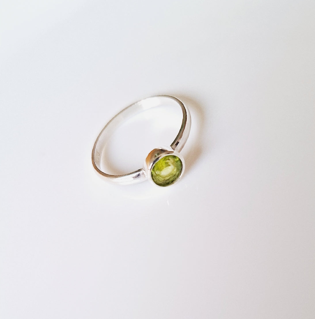 ANILLO DE PERIDOTO.