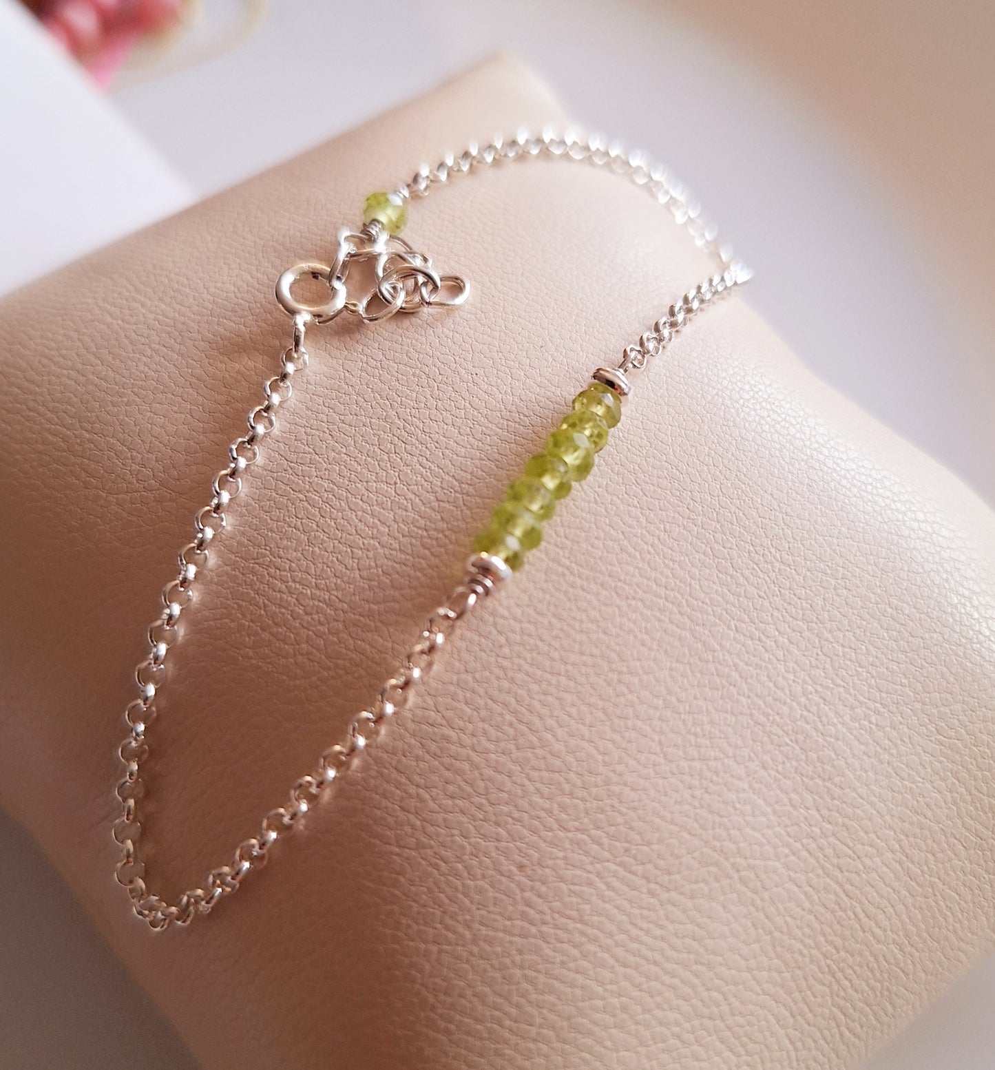 PULSERA PERIDOTO