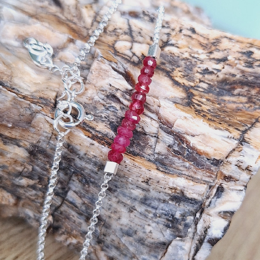 PULSERA BARRA DE RUBI