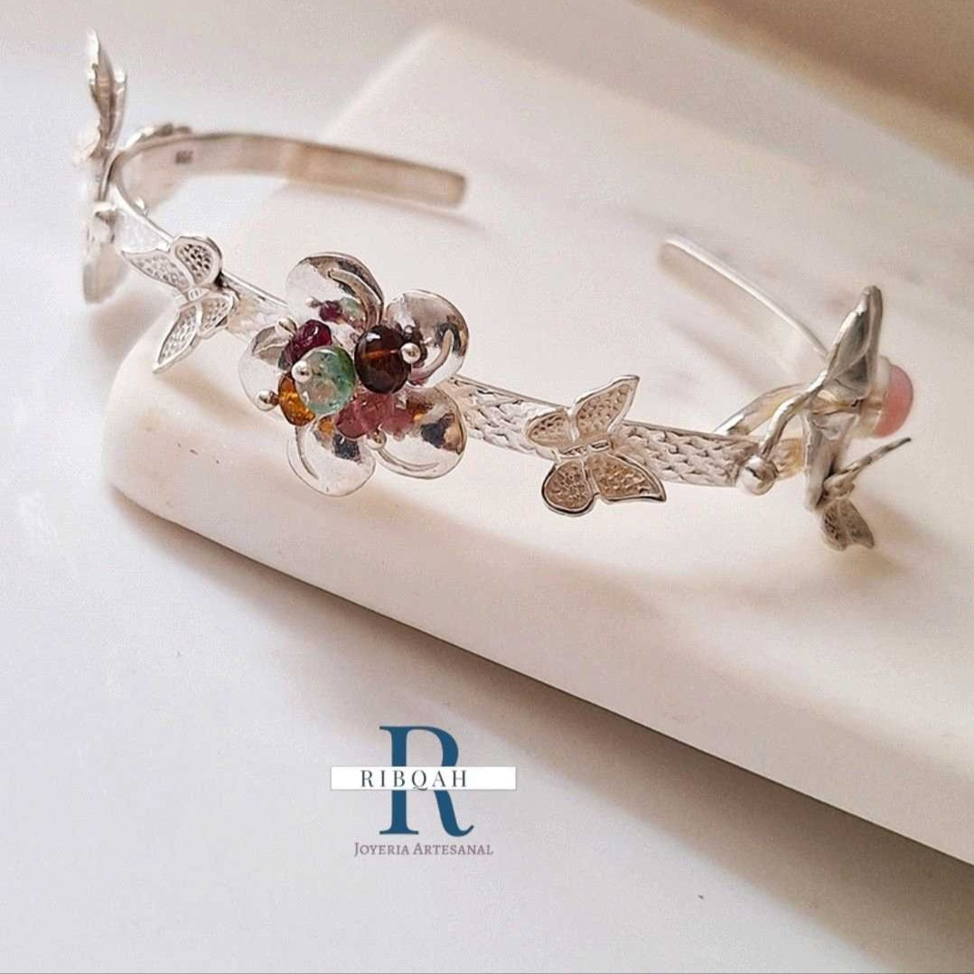 PUÑERA ALAS DE MARIPOSA