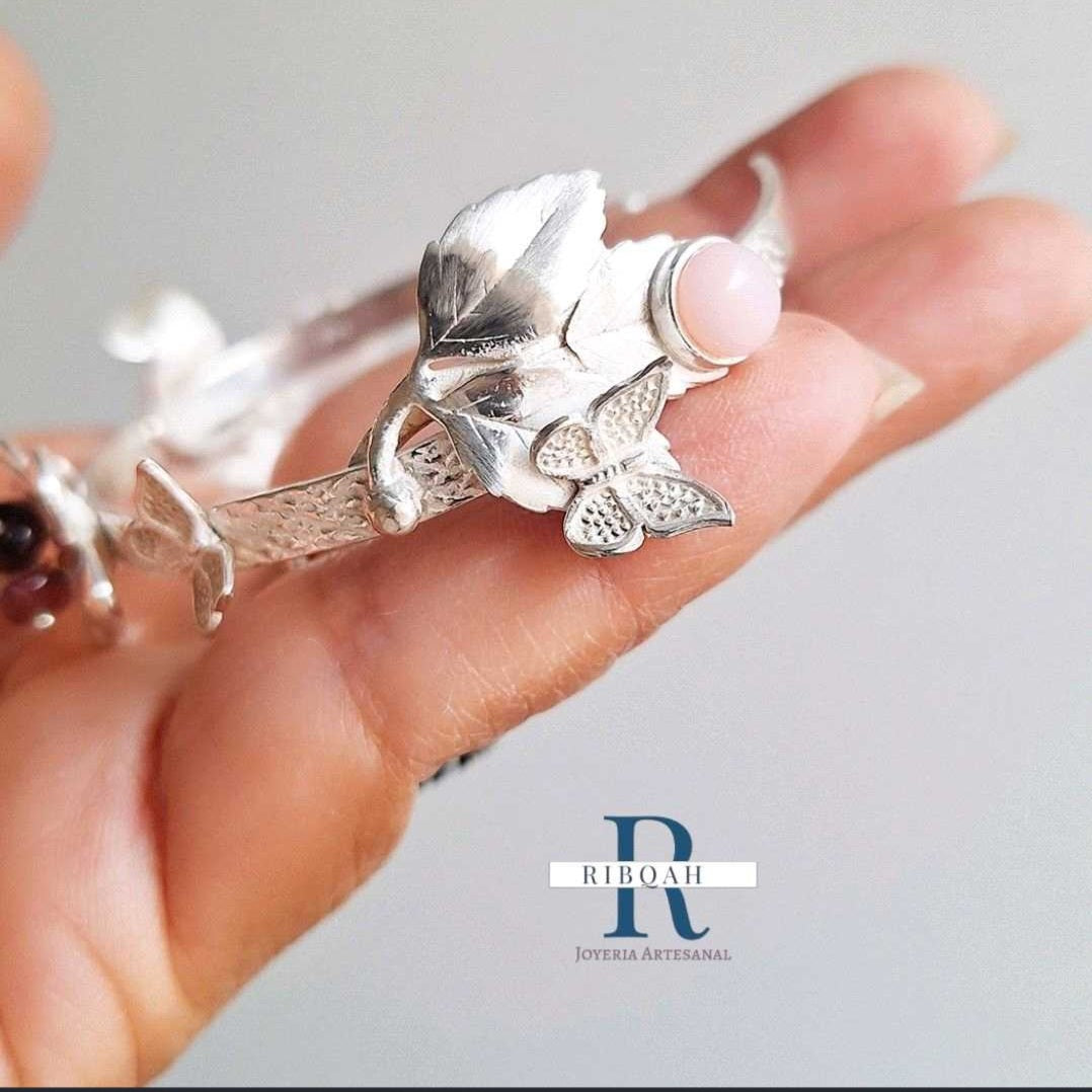 PUÑERA ALAS DE MARIPOSA