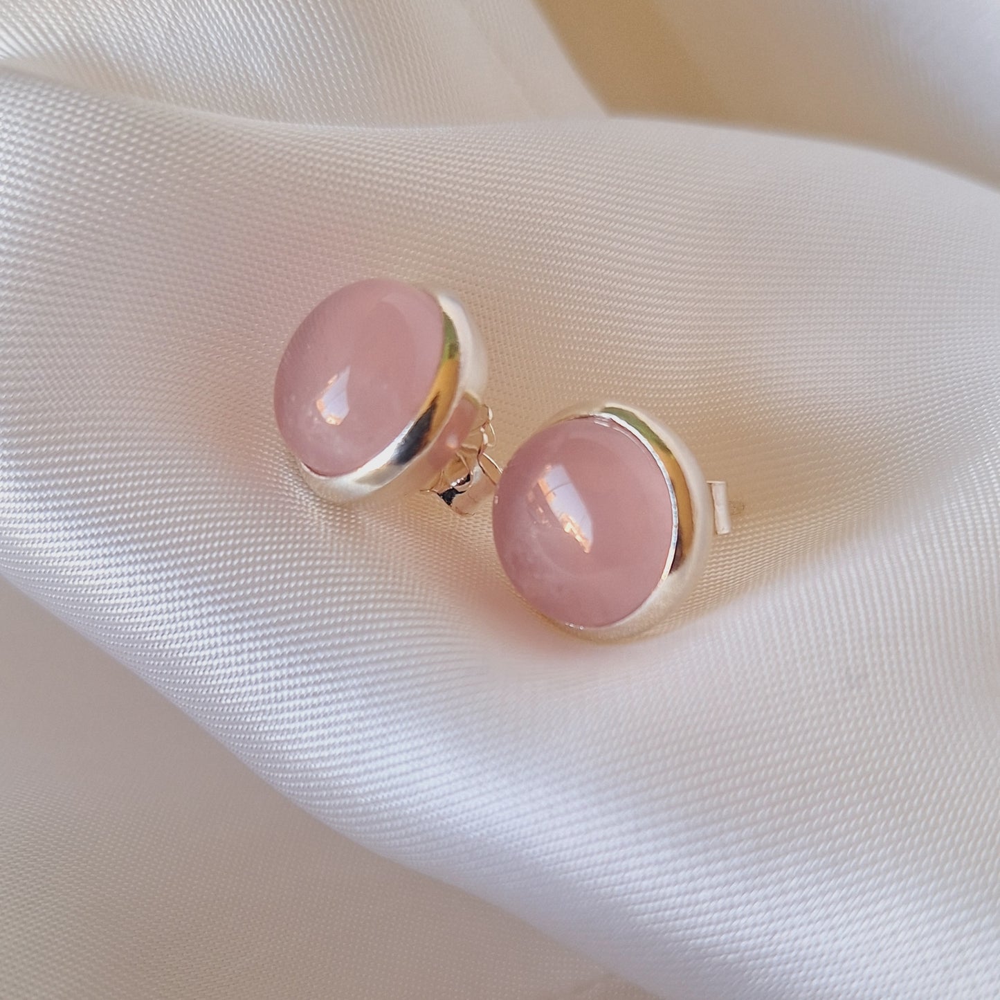 PENDIENTES MEDIANOS DE CUARZO ROSA