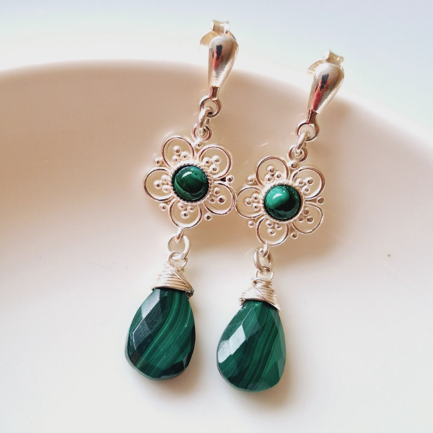 PENDIENTES FLOR MALAQUITA
