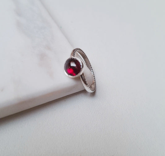 ANILLO GRANATE DE 6MM